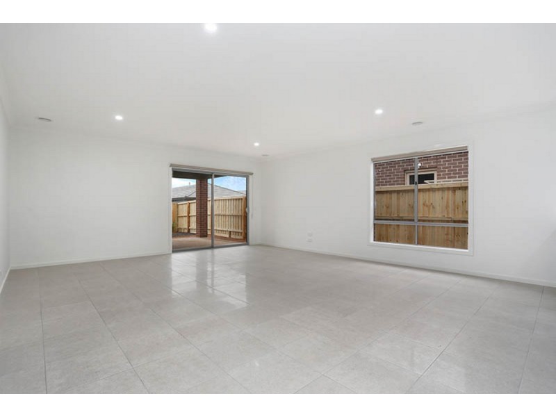 13 Lando Street, Plumpton VIC 3335