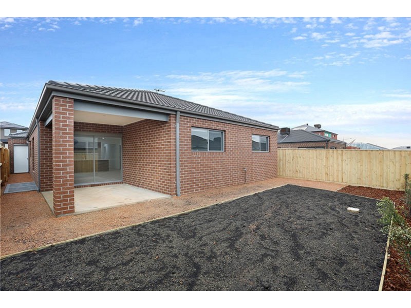 13 Lando Street, Plumpton VIC 3335