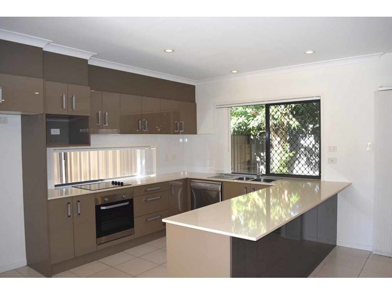 4/208 Nerang Street, Southport QLD 4215