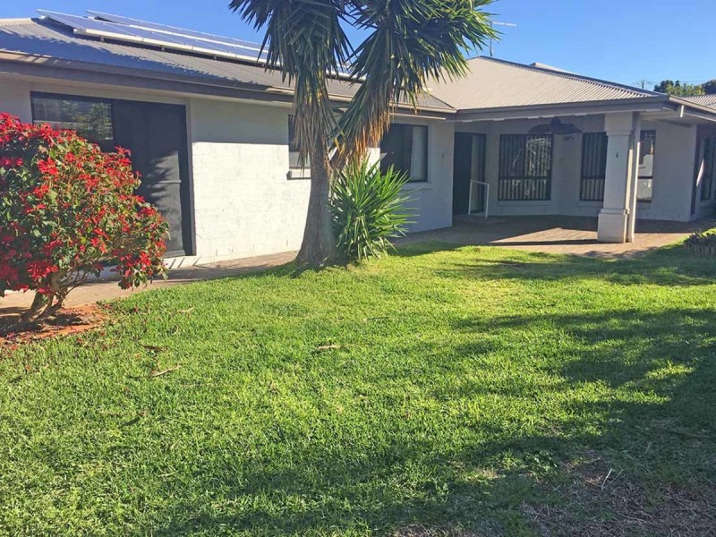 25 Attenborough Circuit, Redland Bay QLD 4165