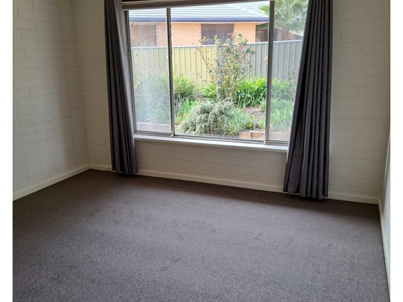 2/4 Palomino Place, Morphett Vale SA 5162