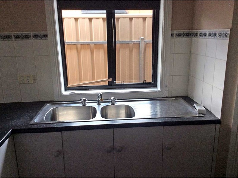 4 Millbank Avenue, Gilles Plains SA 5086