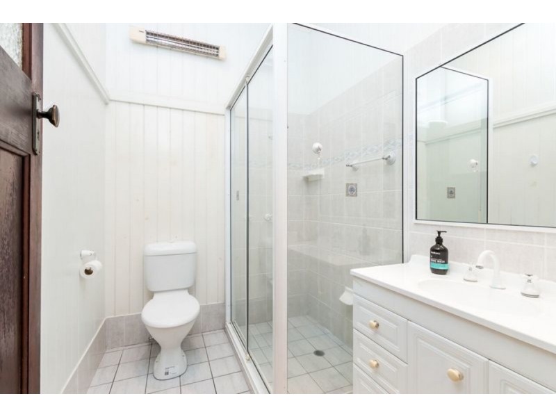 38 Hunter Street, Wooloowin QLD 4030