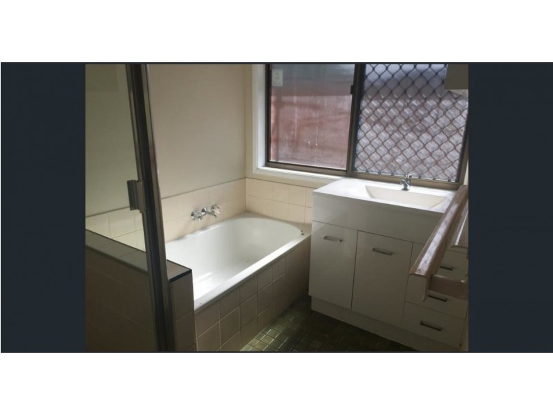 32 Ann Street, Kallangur QLD 4503