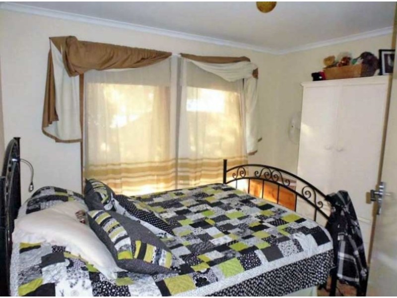 2/7 Darbon Terrace, Crystal Brook SA 5523