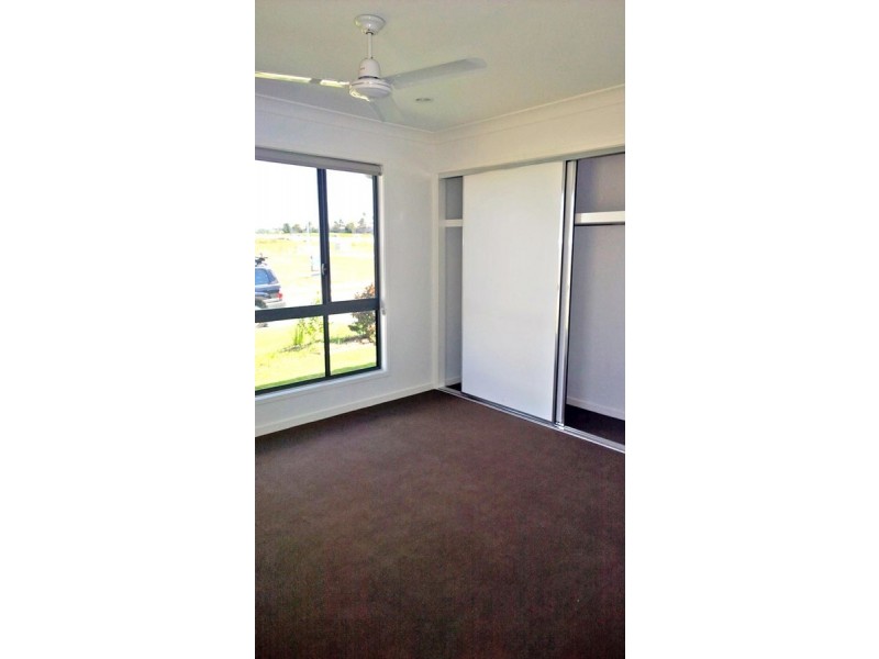 1/20 Amara Street, Rural View QLD 4740