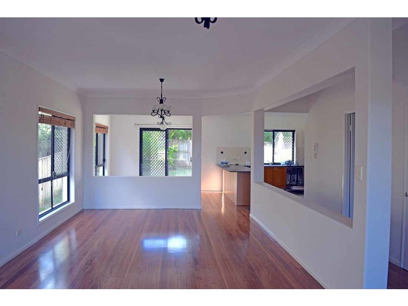 1/18 Mulgrave Crescent, Varsity Lakes QLD 4227