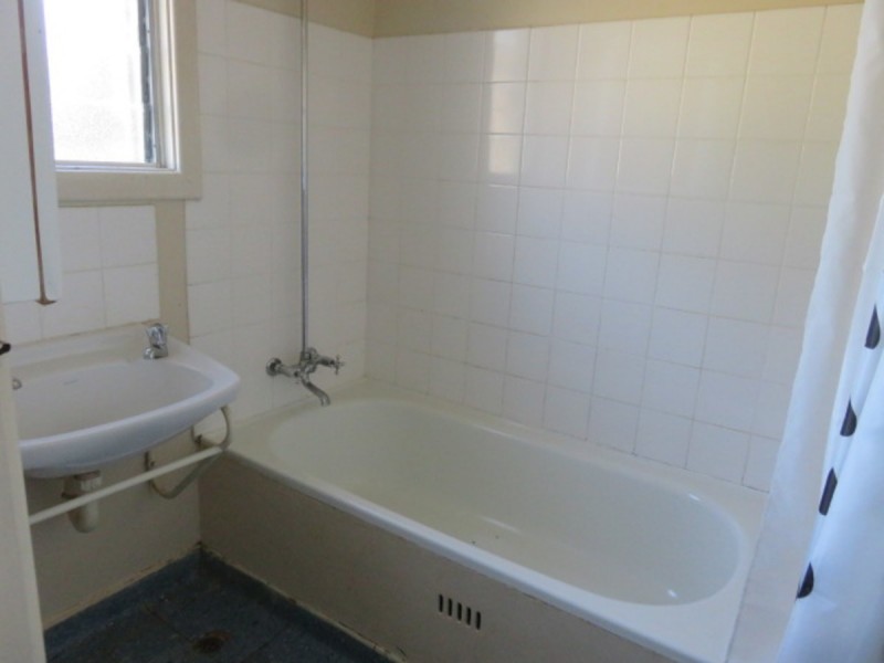 4 Conyngham Street, Elizabeth East SA 5112