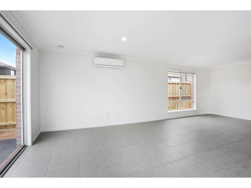 21 Keel Street, Point Cook VIC 3030