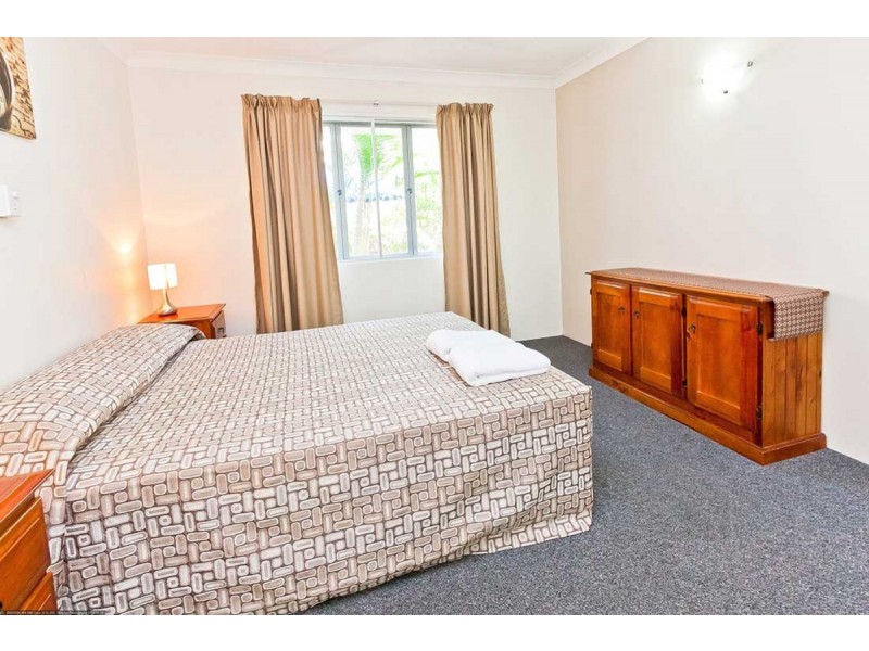7/477 Esplanade, Torquay QLD 4655