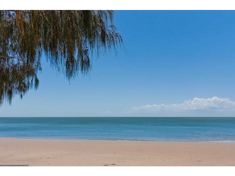 7/477 Esplanade, Torquay QLD 4655