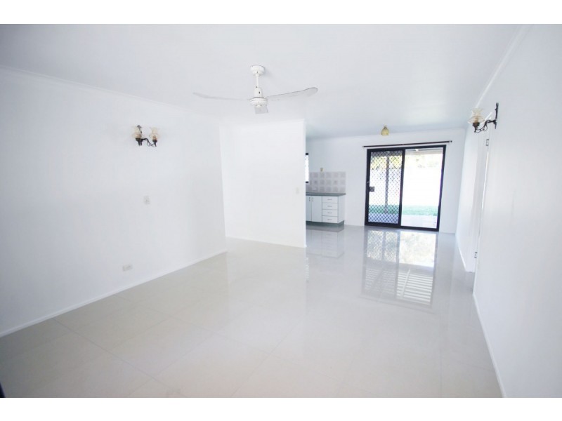 27 Headland Street, Sunnybank QLD 4109