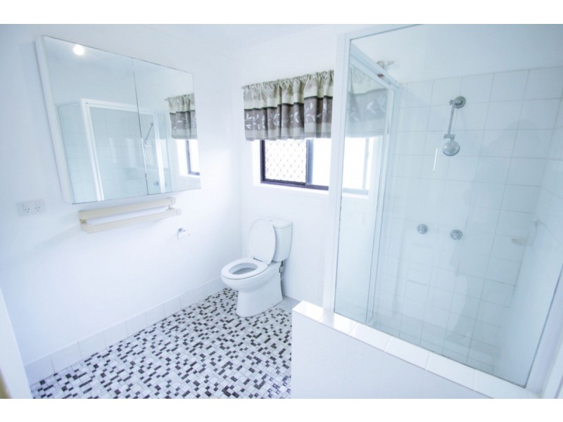 27 Headland Street, Sunnybank QLD 4109