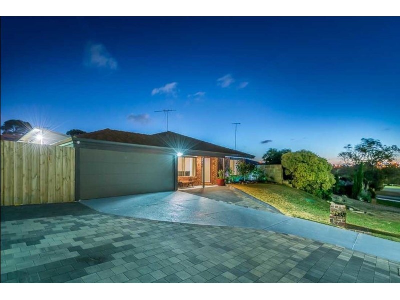 8 Loftia View, Clarkson WA 6030