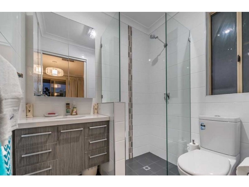 8 Loftia View, Clarkson WA 6030