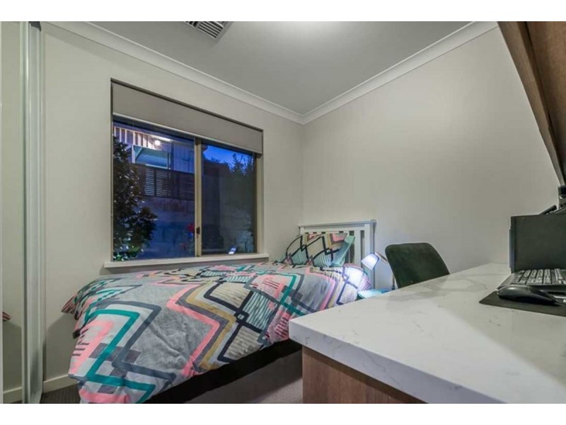 8 Loftia View, Clarkson WA 6030