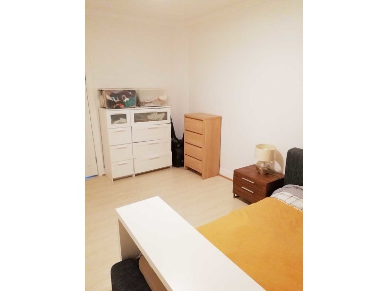 8 Burnley Street, Newmarket QLD 4051