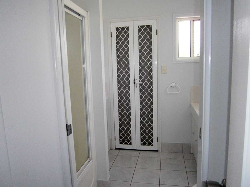 2/27 Leichhardt Street, Springsure QLD 4722