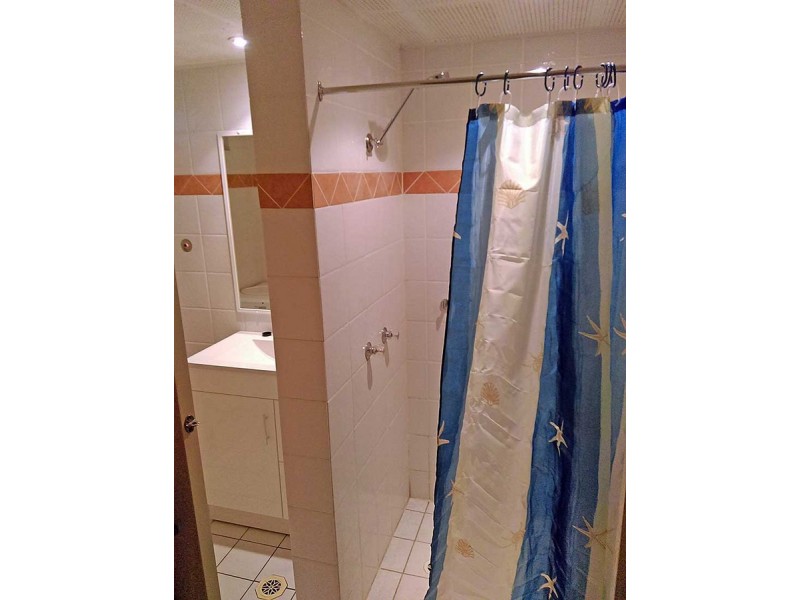 3/19 Weemala Street, Chevron Island QLD 4217