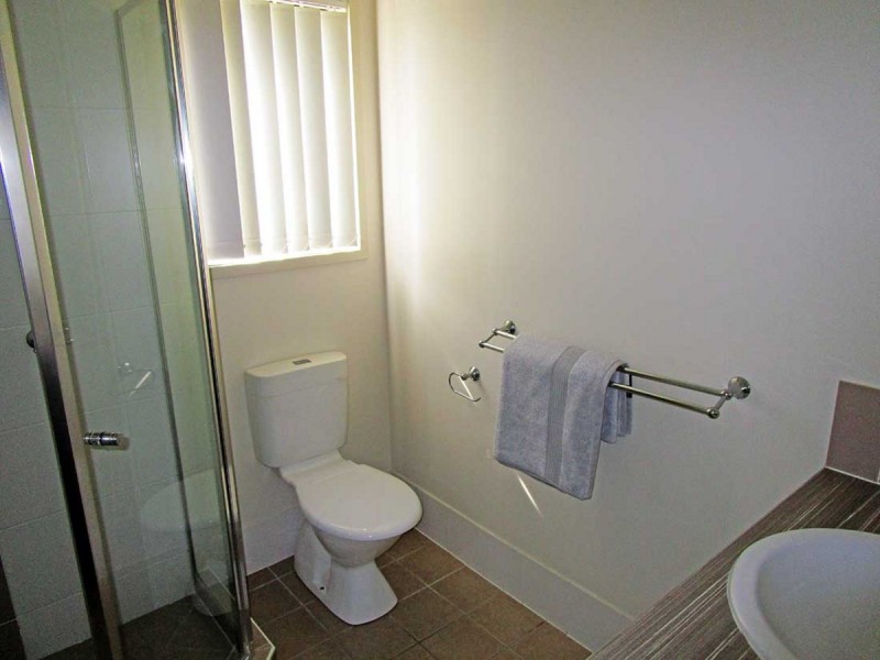 5 Robinia Court, Morayfield QLD 4506