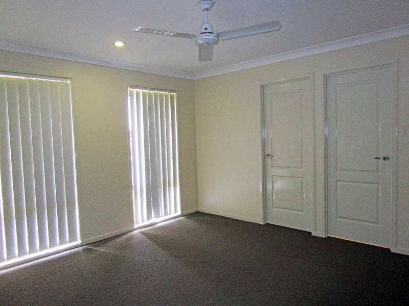 5 Robinia Court, Morayfield QLD 4506