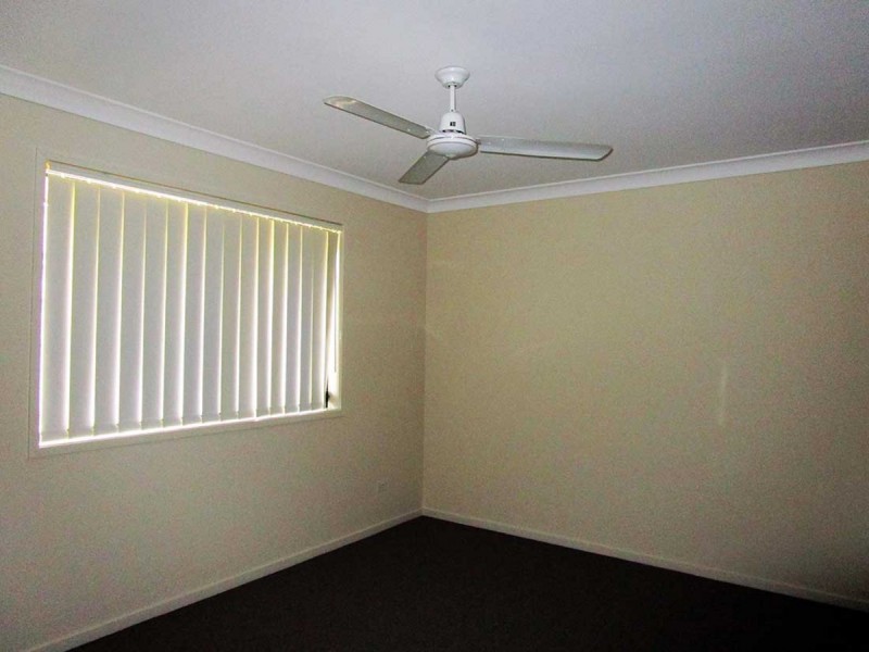 5 Robinia Court, Morayfield QLD 4506