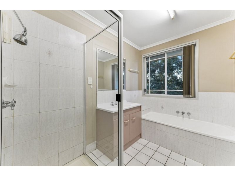 70 Hickory Drive, Narangba QLD 4504