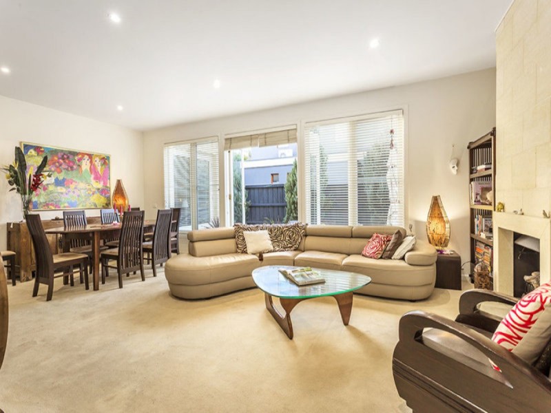 2/2 Clifton Grove, Hawthorn East VIC 3123