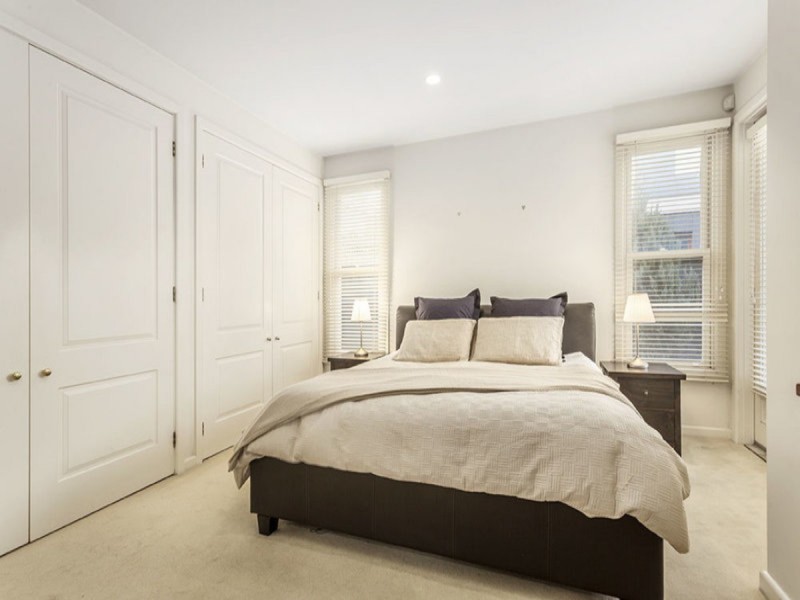 2/2 Clifton Grove, Hawthorn East VIC 3123