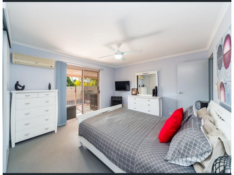 1 Maidstone Place, Parkwood QLD 4214
