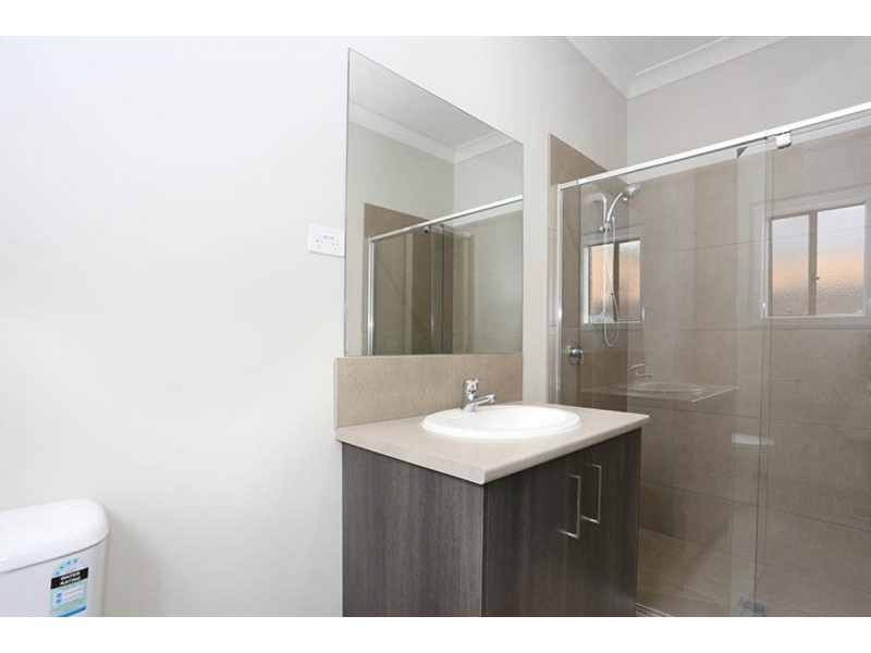 16 Opal Street, Melton South VIC 3338