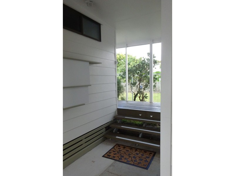 11A Third Avenue, Caloundra QLD 4551