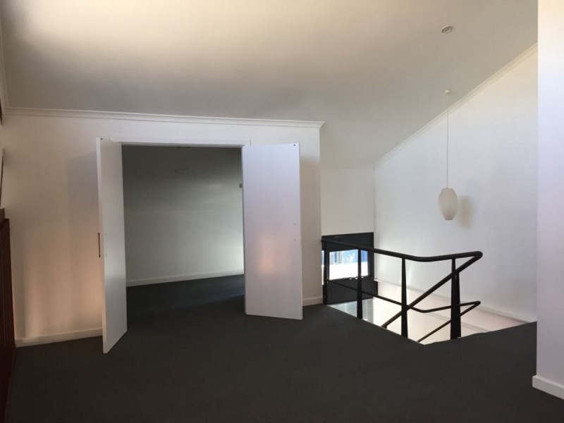 1/13 Cantonment Street, Fremantle WA 6160