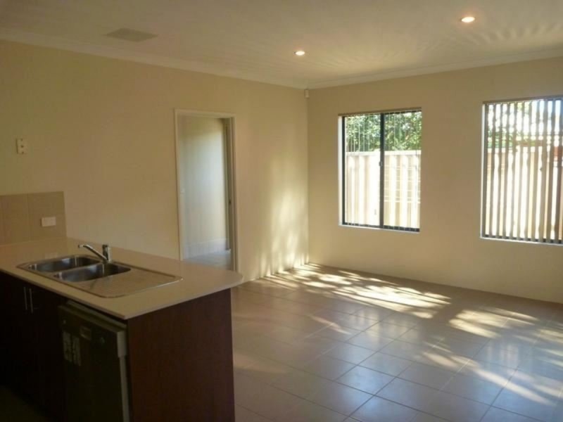 4/32 Gardiner Street, Belmont WA 6104