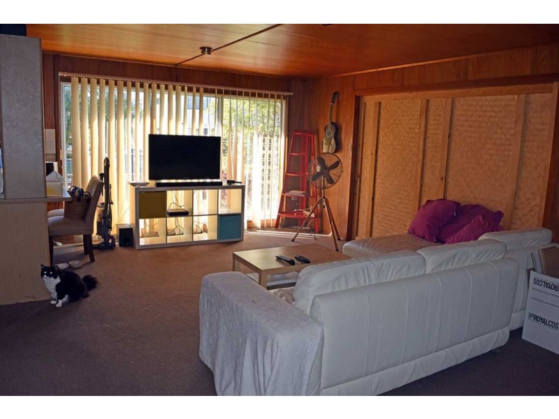 7 Summerland Key, Broadbeach Waters QLD 4218