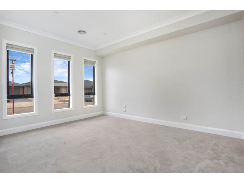 89 Aruma Avenue, Melton West VIC 3337