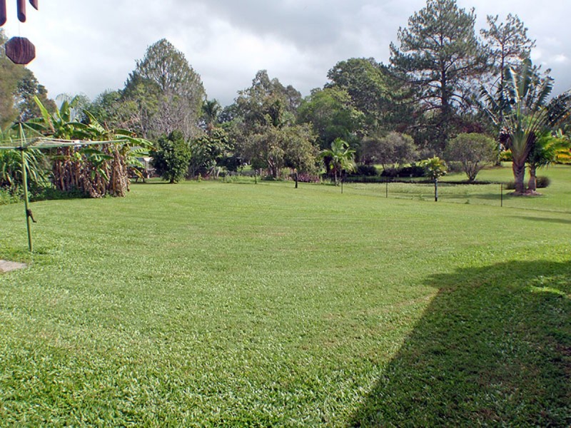 32 Mooloolah Meadows Drive, Mooloolah Valley QLD 4553