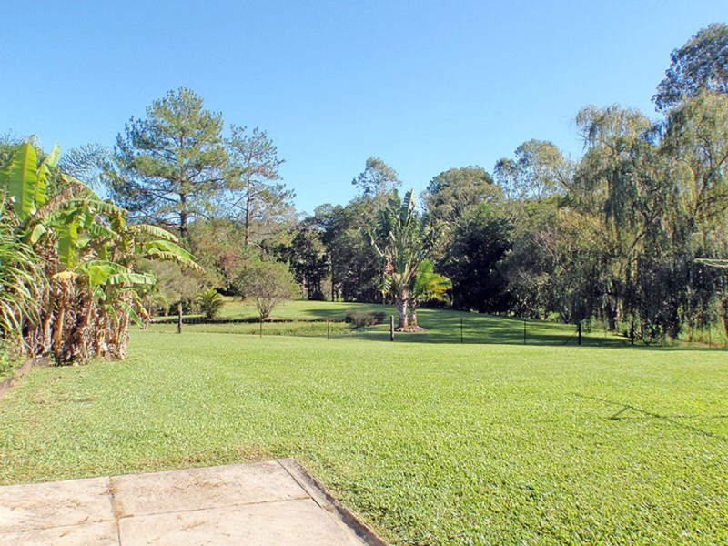 32 Mooloolah Meadows Drive, Mooloolah Valley QLD 4553