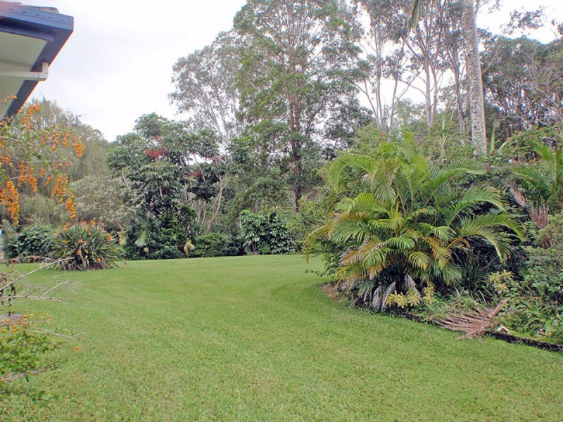 32 Mooloolah Meadows Drive, Mooloolah Valley QLD 4553