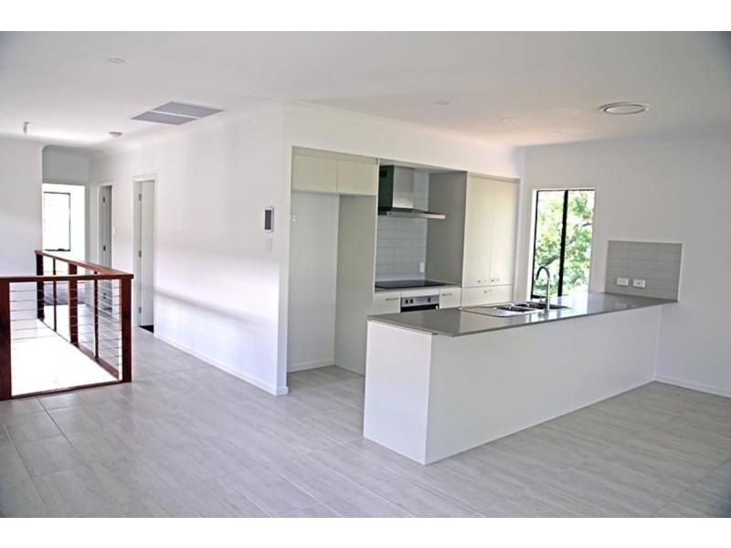 40 Ellen Street, Oxley QLD 4075