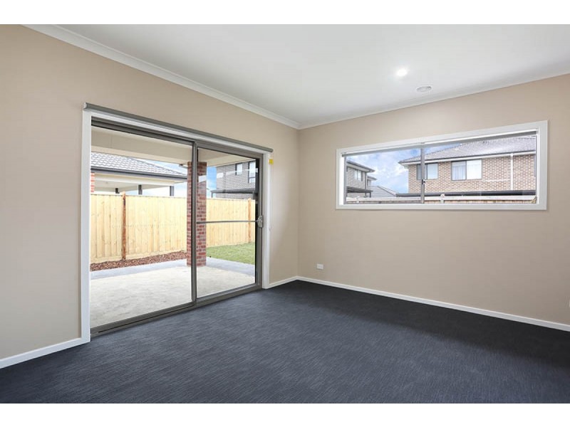 11 Emily Street, Greenvale VIC 3059