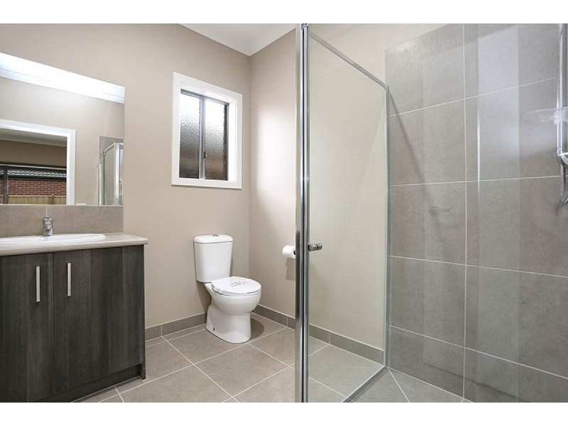 11 Emily Street, Greenvale VIC 3059