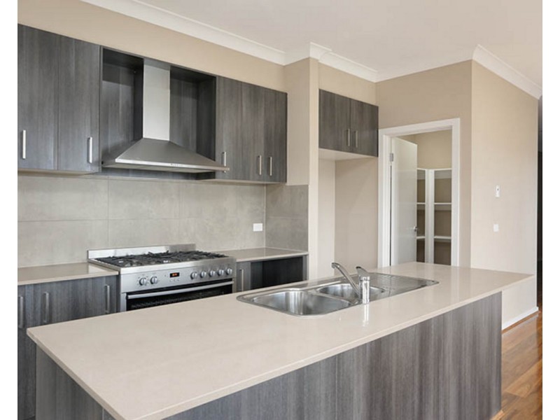 69 Horizon Boulevard, Greenvale VIC 3059