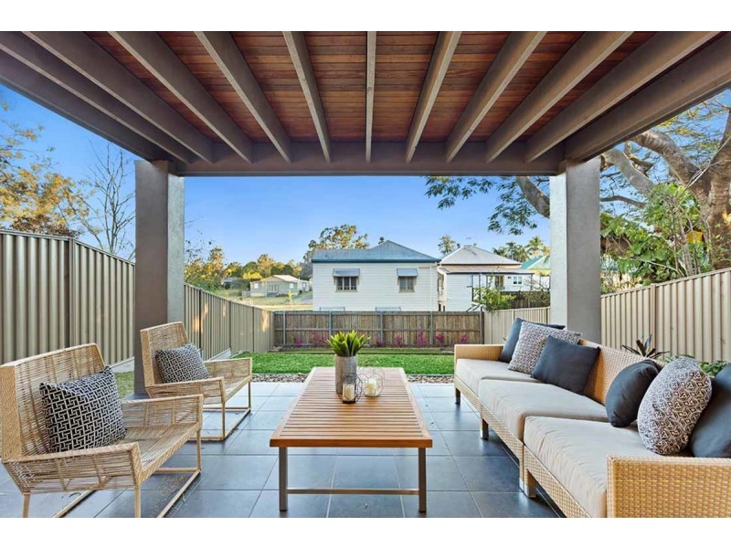 40 Ellen Street, Oxley QLD 4075