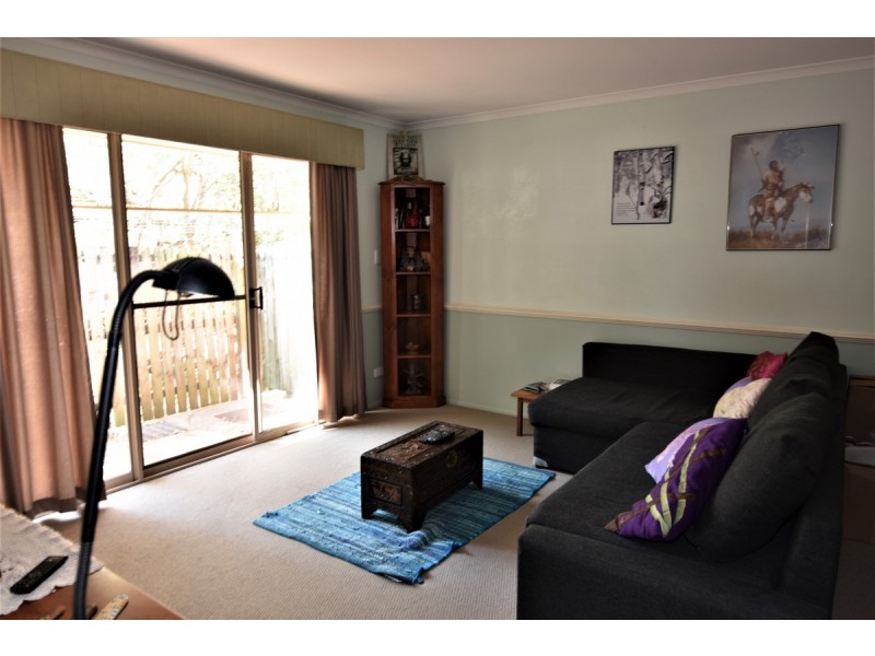 1/23 Burpengary Road, Burpengary QLD 4505