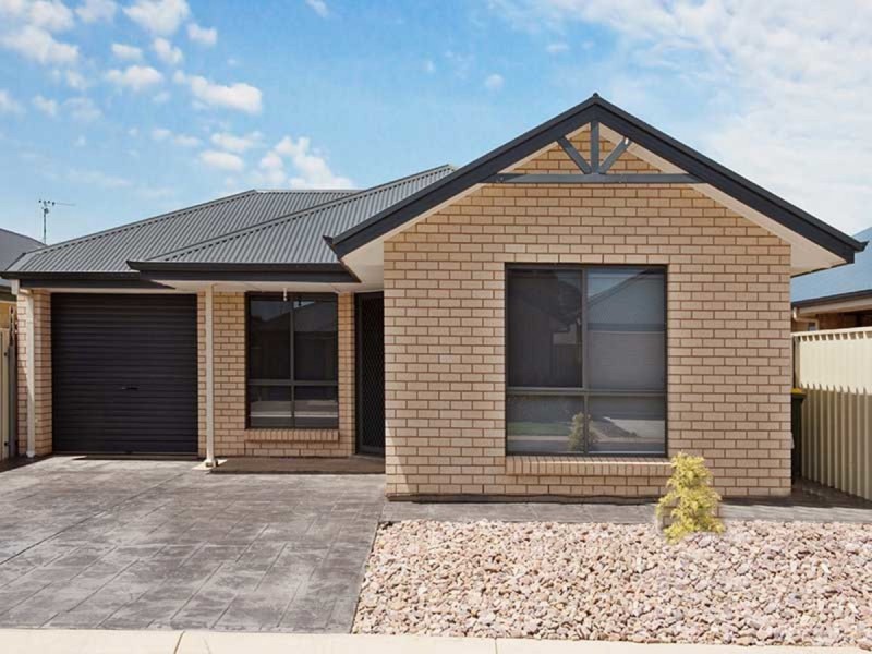 7 Maple Leaf Court, Munno Para West SA 5115