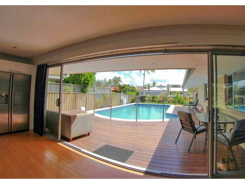 59 Jabiru Avenue, Burleigh Waters QLD 4220