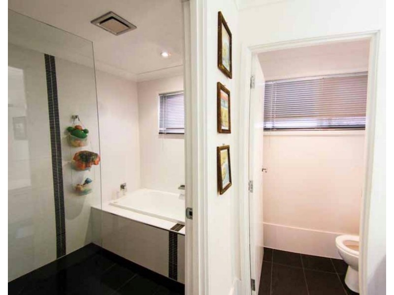 59 Jabiru Avenue, Burleigh Waters QLD 4220