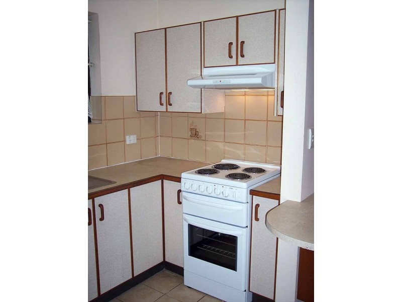 7/32 Navy Street, Holland Park West QLD 4121