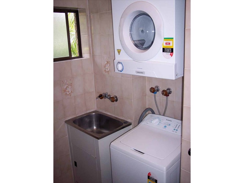 7/32 Navy Street, Holland Park West QLD 4121